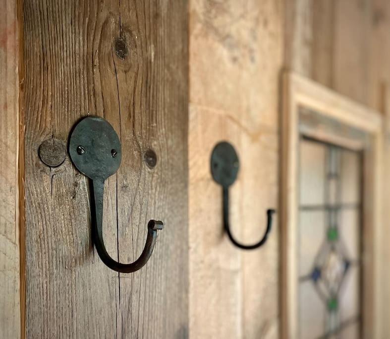 Apartamento The Walnut Wagon In The Heart Of Mells. Frome Exterior foto